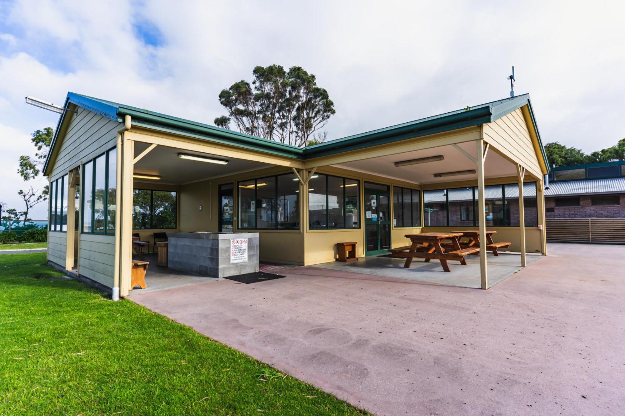 Big4 Tassie Getaway Park Stanley Hotel Exterior photo